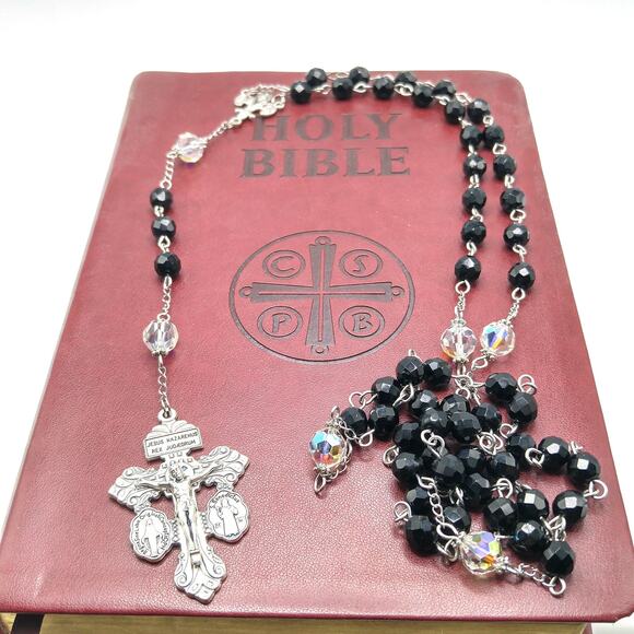 Hand-made Wire Wrapped Five Decade Rosary, Pardon Crucifix - Picture 2 of 10